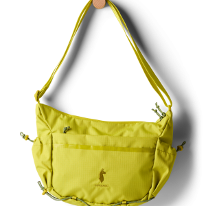 Viaje 9L Shoulder Bag